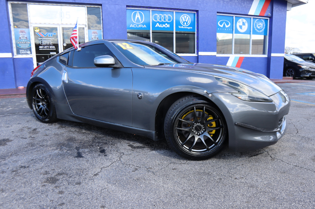 Nissan 370Z 2dr Cpe Auto 2012