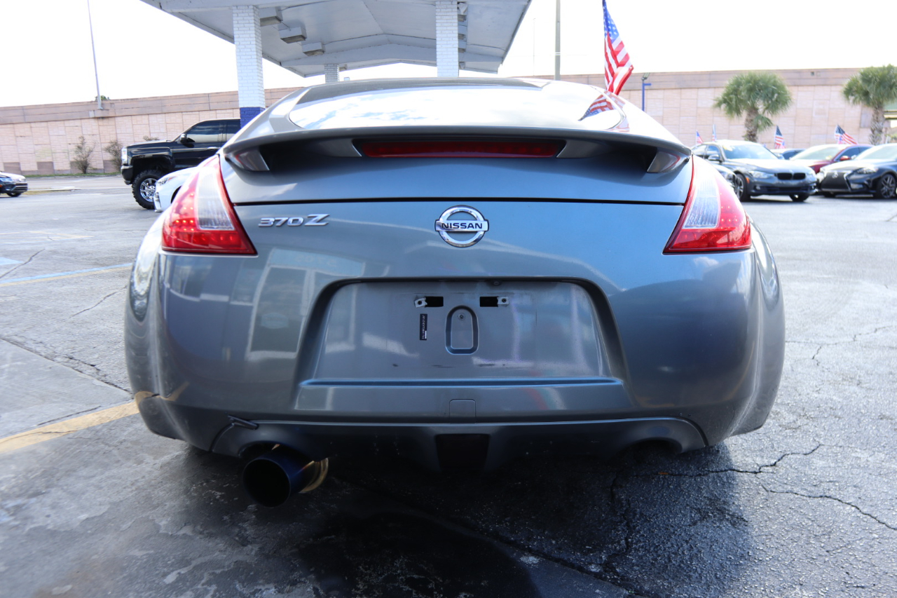 Nissan 370Z 2dr Cpe Auto 2012