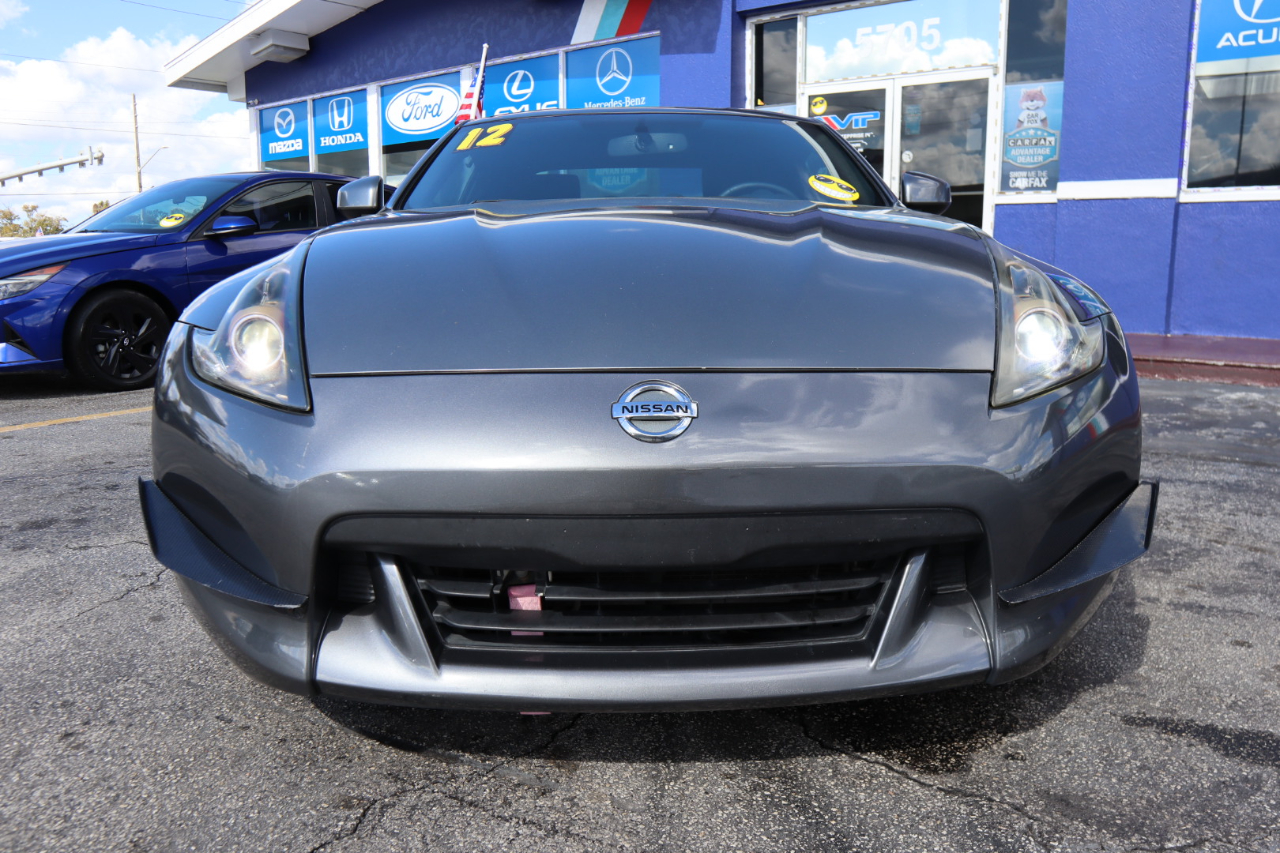 Nissan 370Z 2dr Cpe Auto 2012