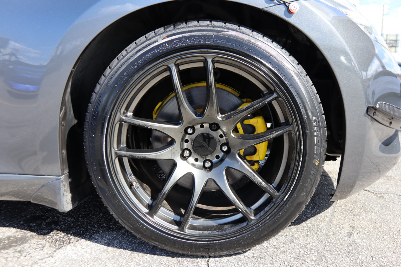 Nissan 370Z 2dr Cpe Auto 2012