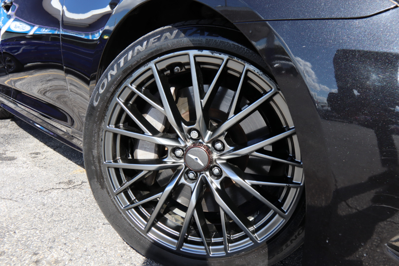 Genesis G80 3.3T Sport RWD 2018