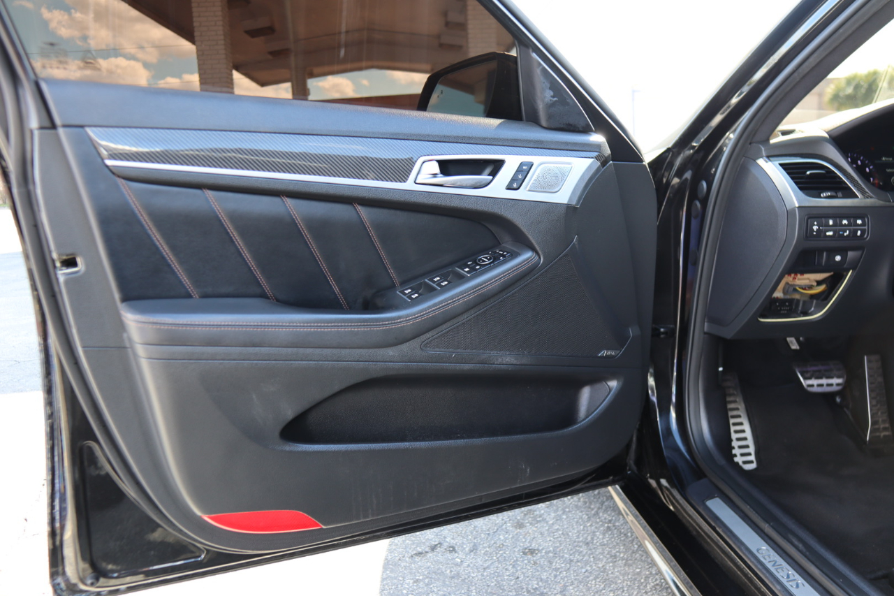 Genesis G80 3.3T Sport RWD 2018