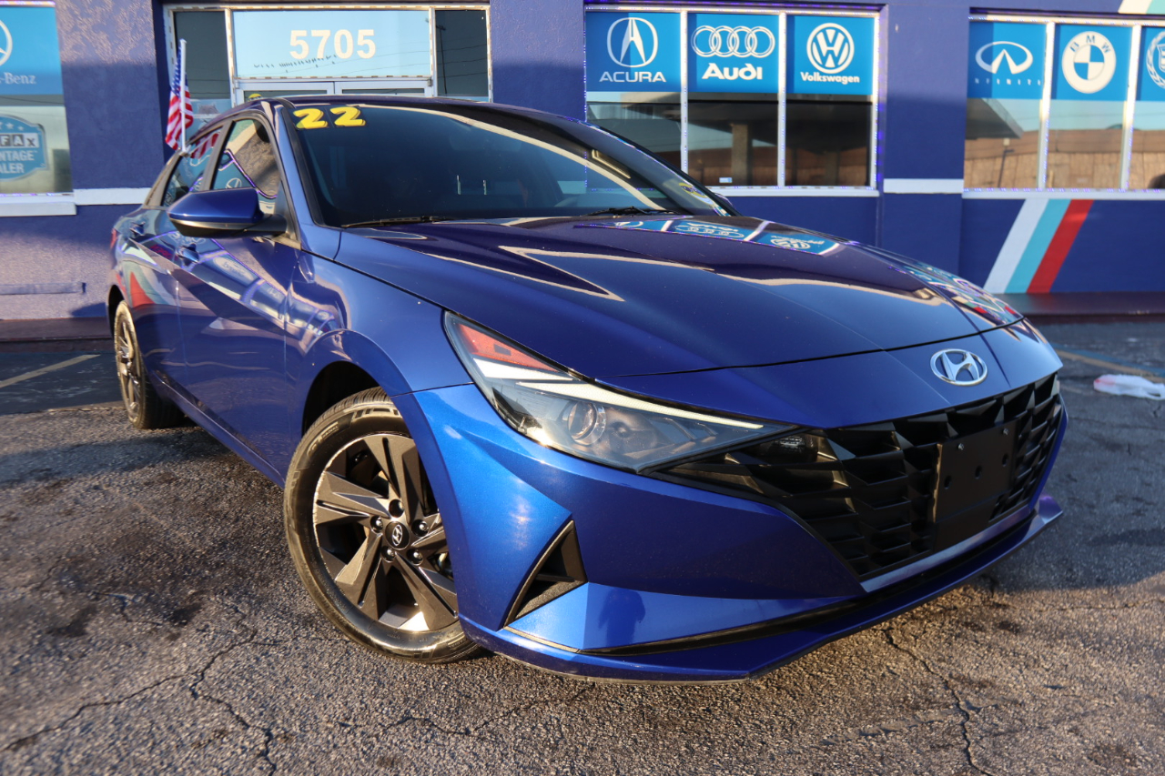 Hyundai Elantra SEL IVT 2022