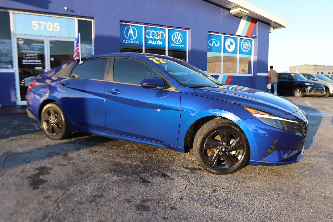 Hyundai Elantra SEL IVT 2022