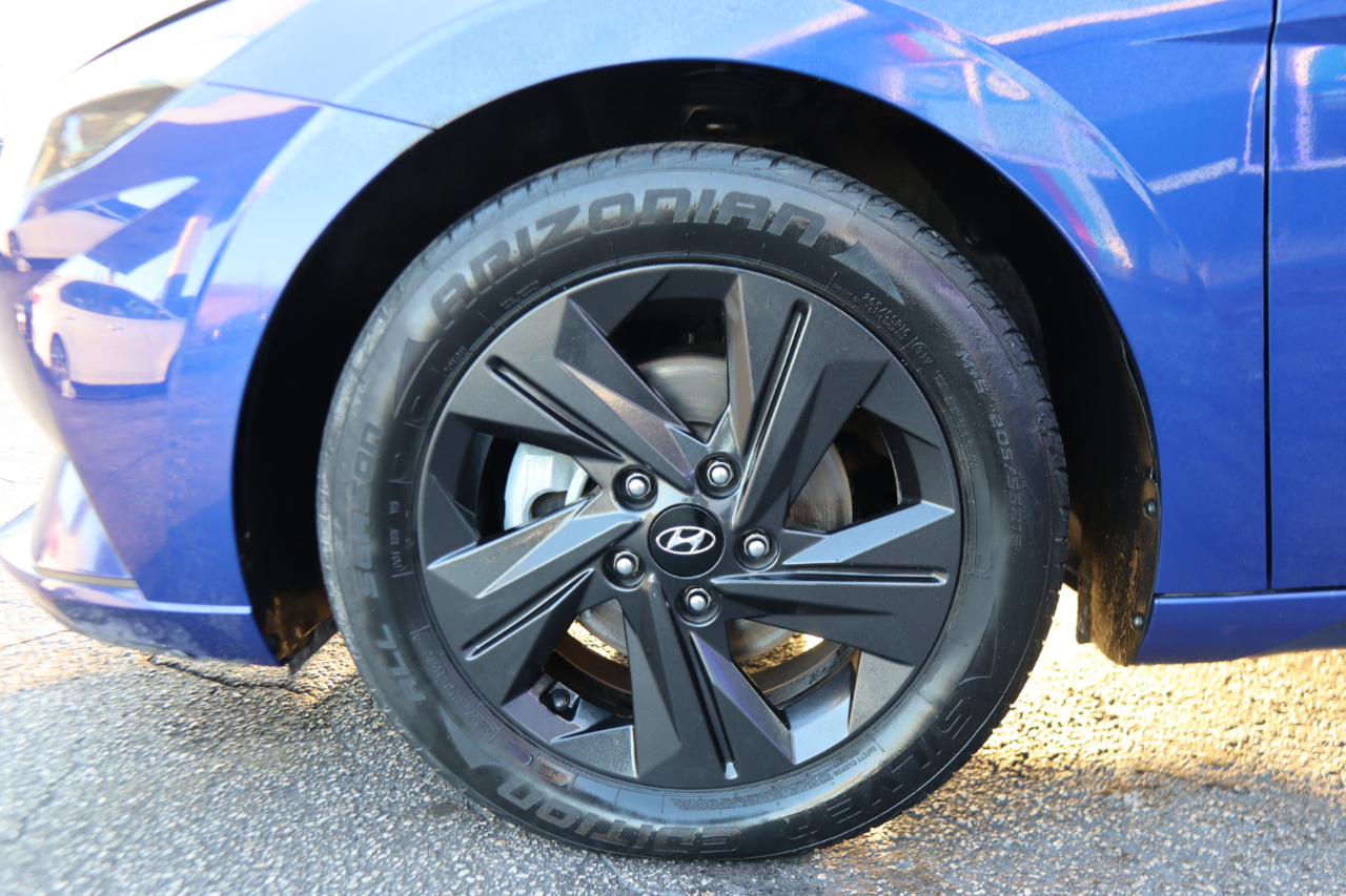 Hyundai Elantra SEL IVT 2022