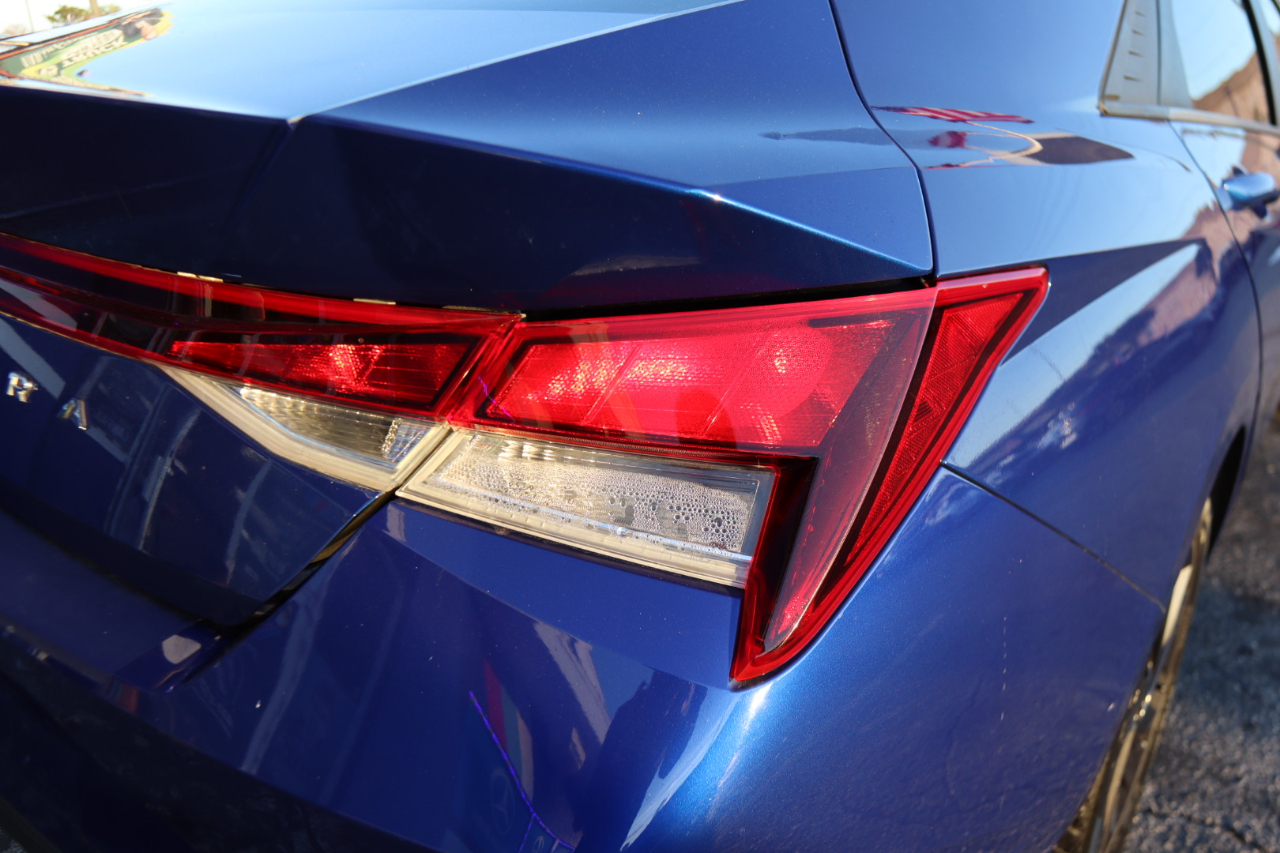 Hyundai Elantra SEL IVT 2022