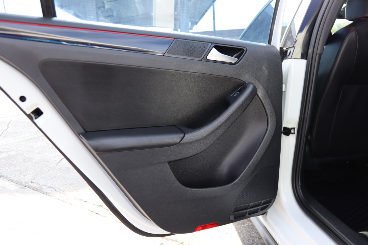 Volkswagen Jetta GLI Manual 2017