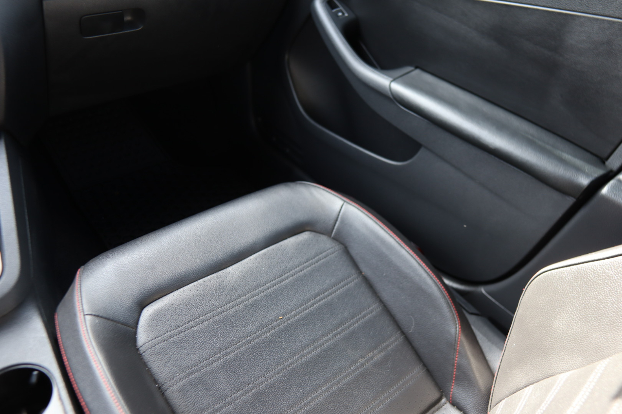 Volkswagen Jetta GLI Manual 2017