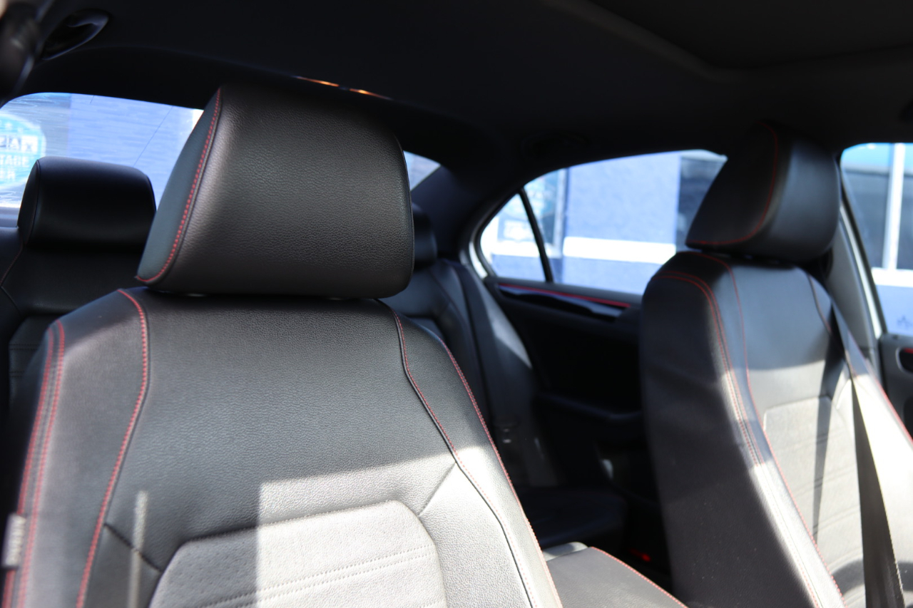 Volkswagen Jetta GLI Manual 2017