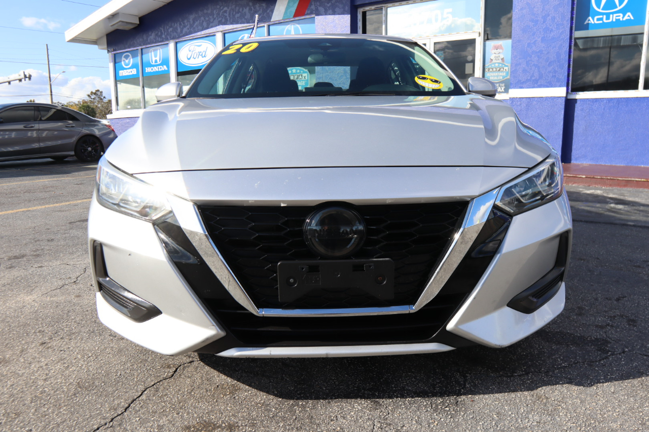 Nissan Sentra SV CVT 2020