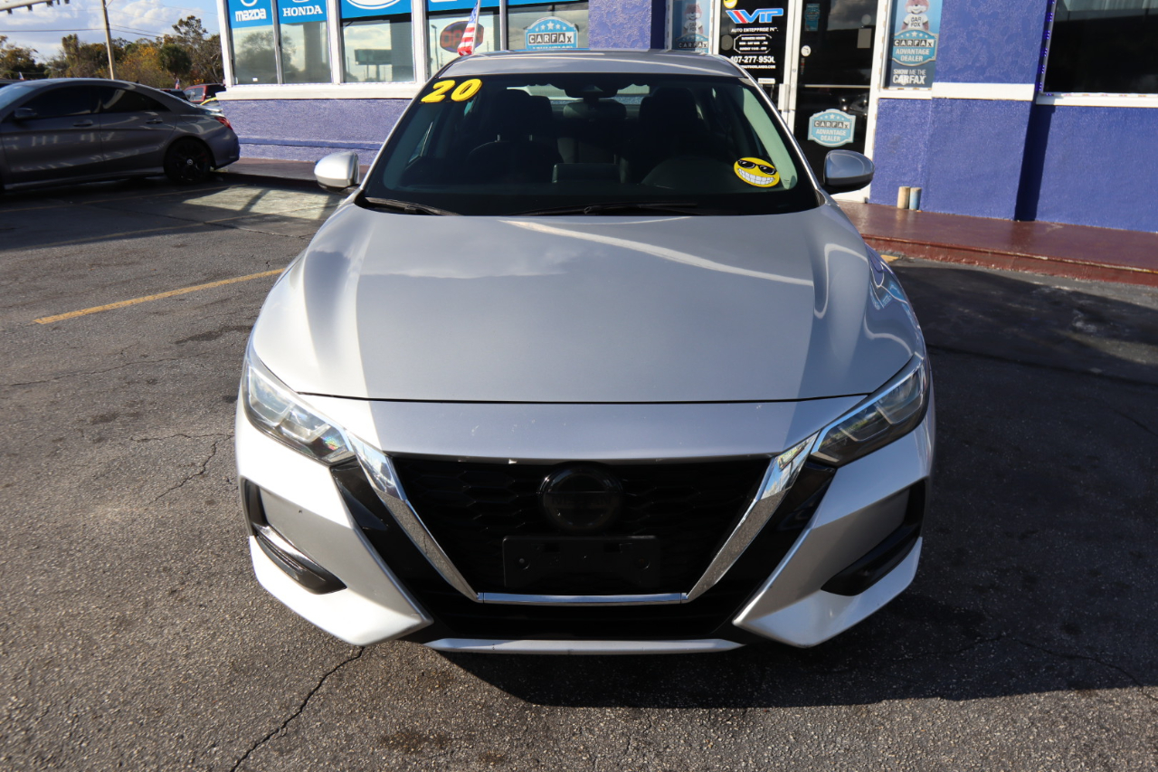 Nissan Sentra SV CVT 2020