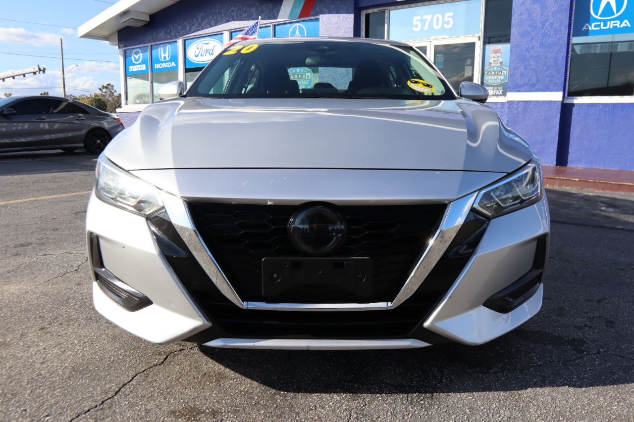 Nissan Sentra SV CVT 2020