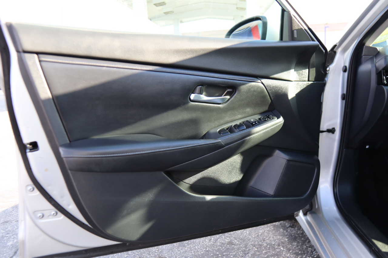 Nissan Sentra SV CVT 2020