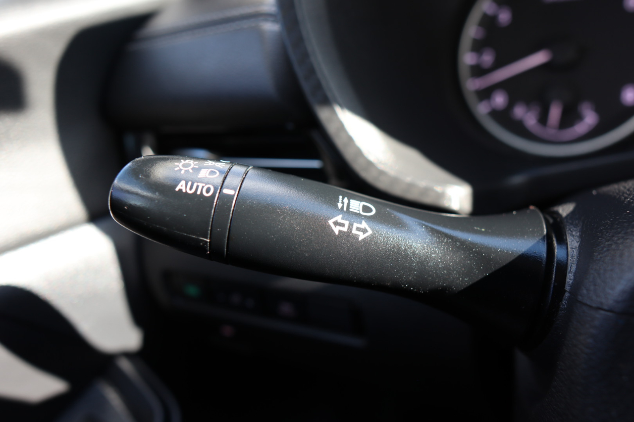 Nissan Sentra SV CVT 2020