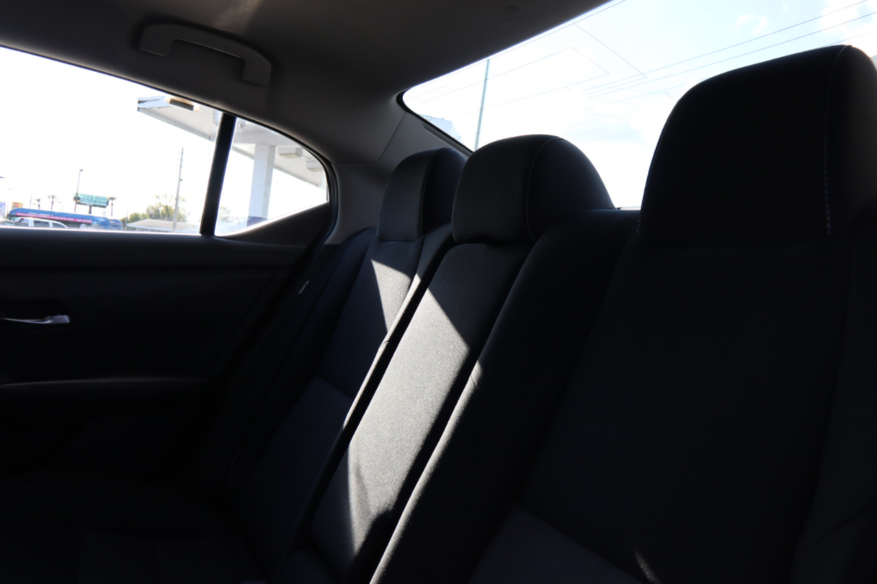 Nissan Sentra SV CVT 2020