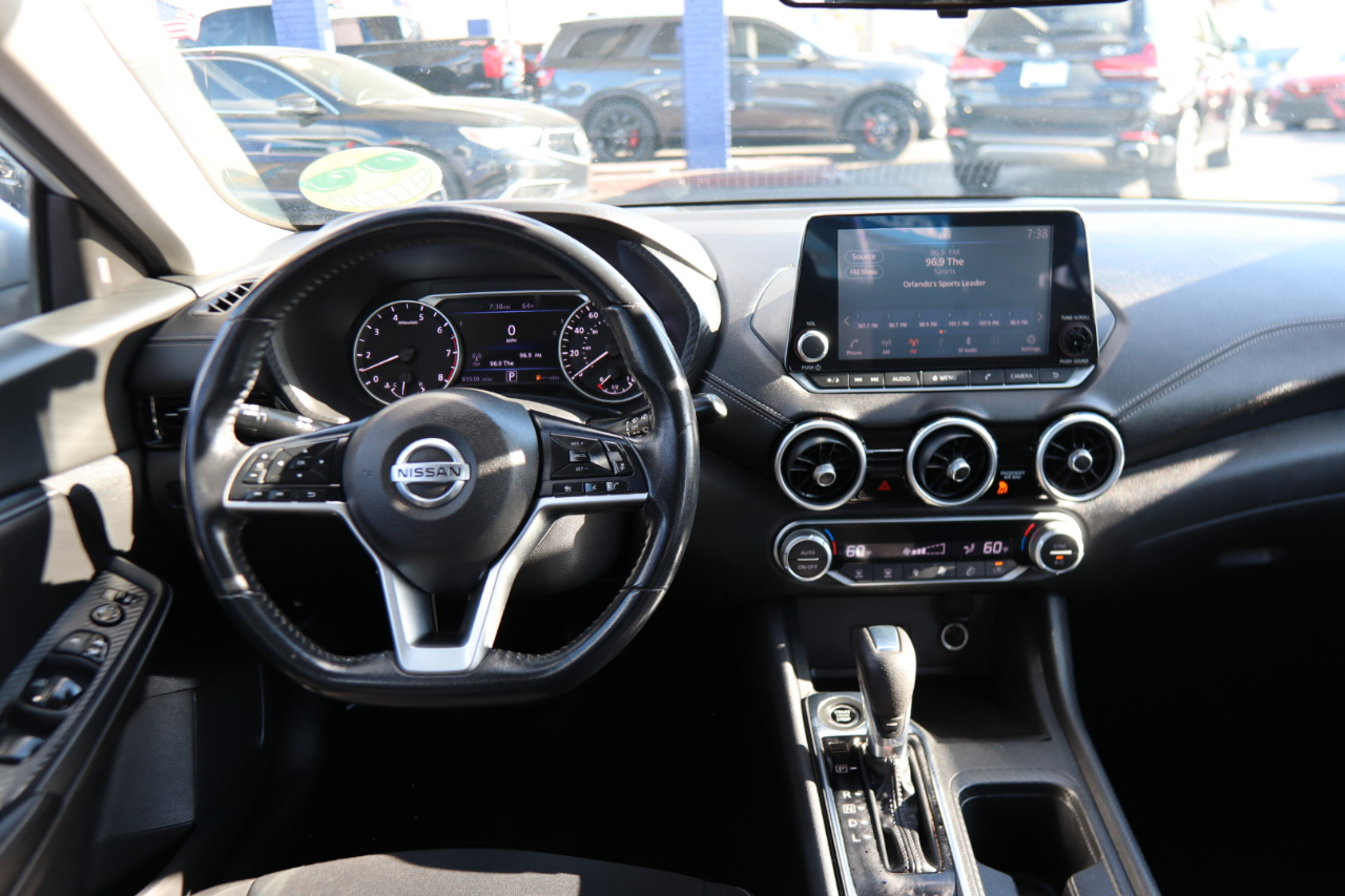 Nissan Sentra SV CVT 2020