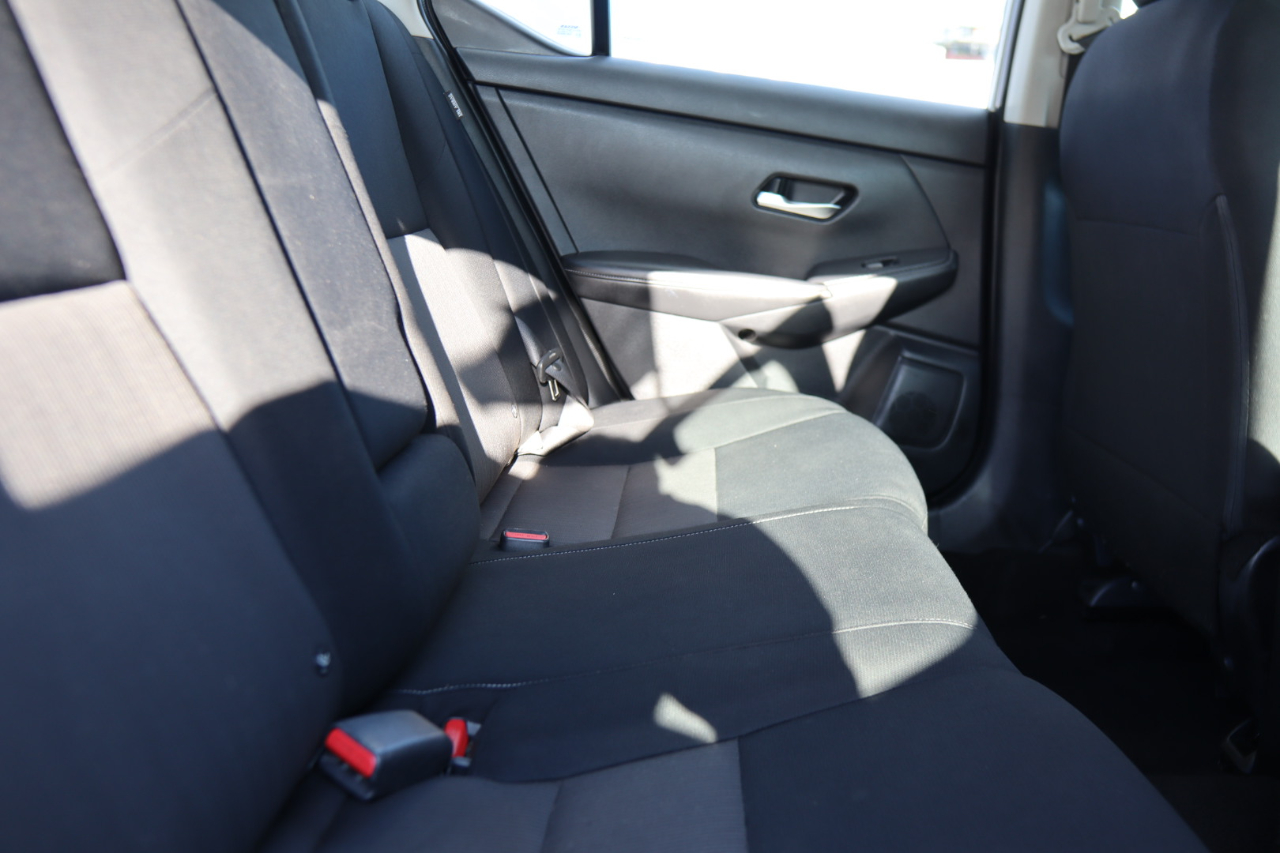 Nissan Sentra SV CVT 2020