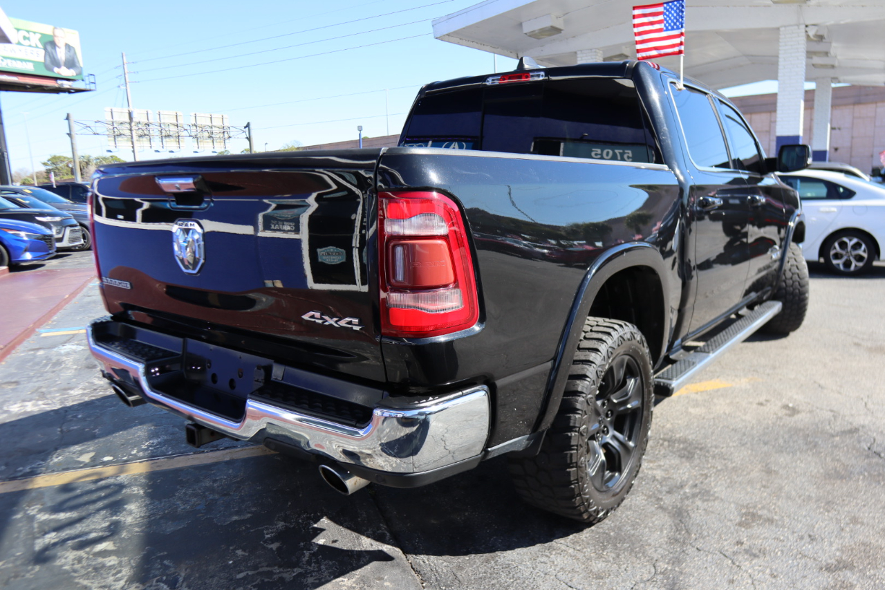 RAM 1500 Laramie 4x4 Crew Cab 5'7" Box 2019