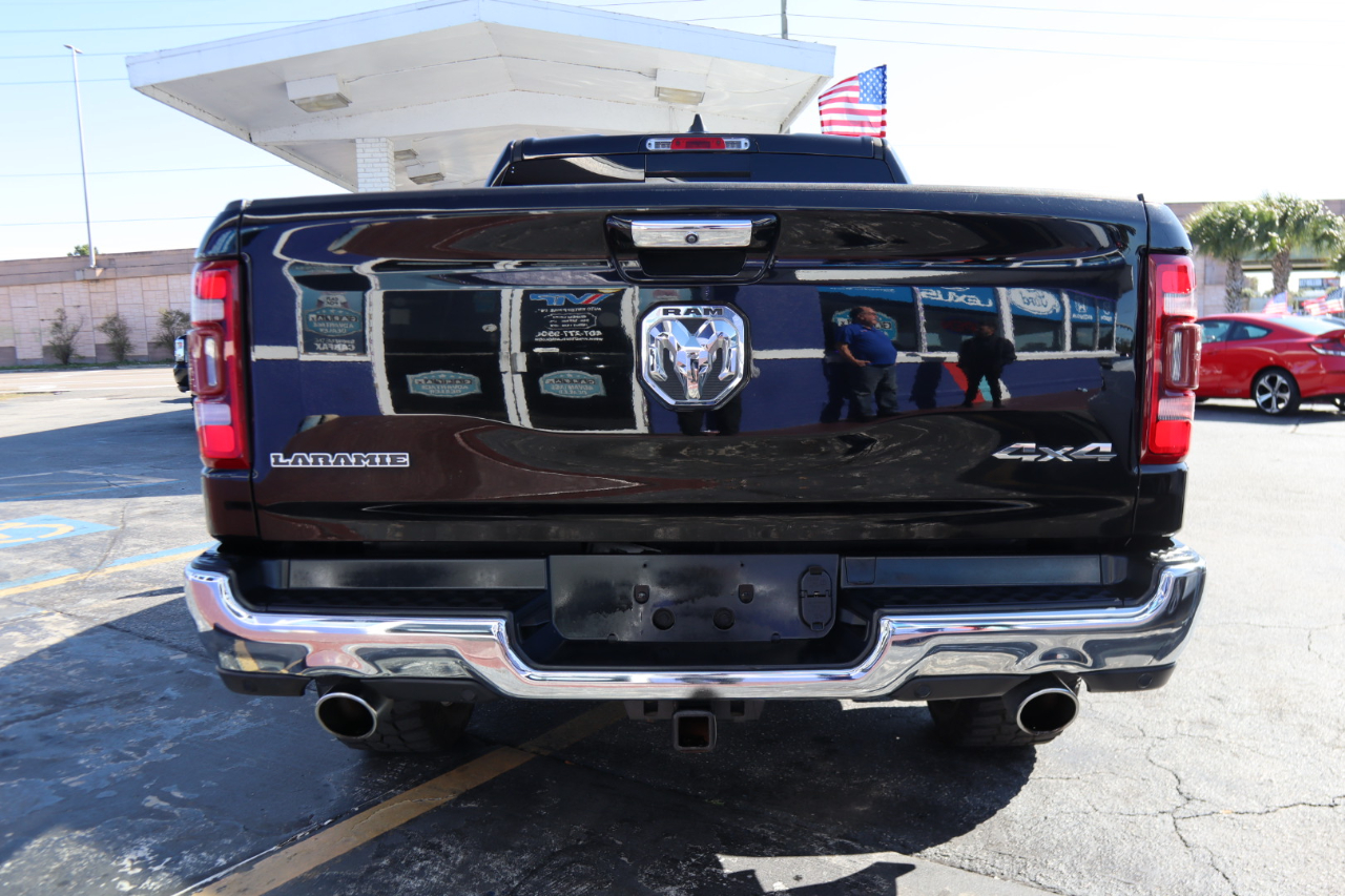 RAM 1500 Laramie 4x4 Crew Cab 5'7" Box 2019