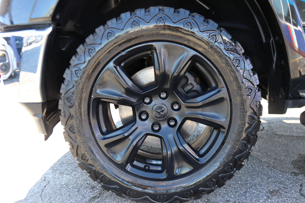 RAM 1500 Laramie 4x4 Crew Cab 5'7" Box 2019