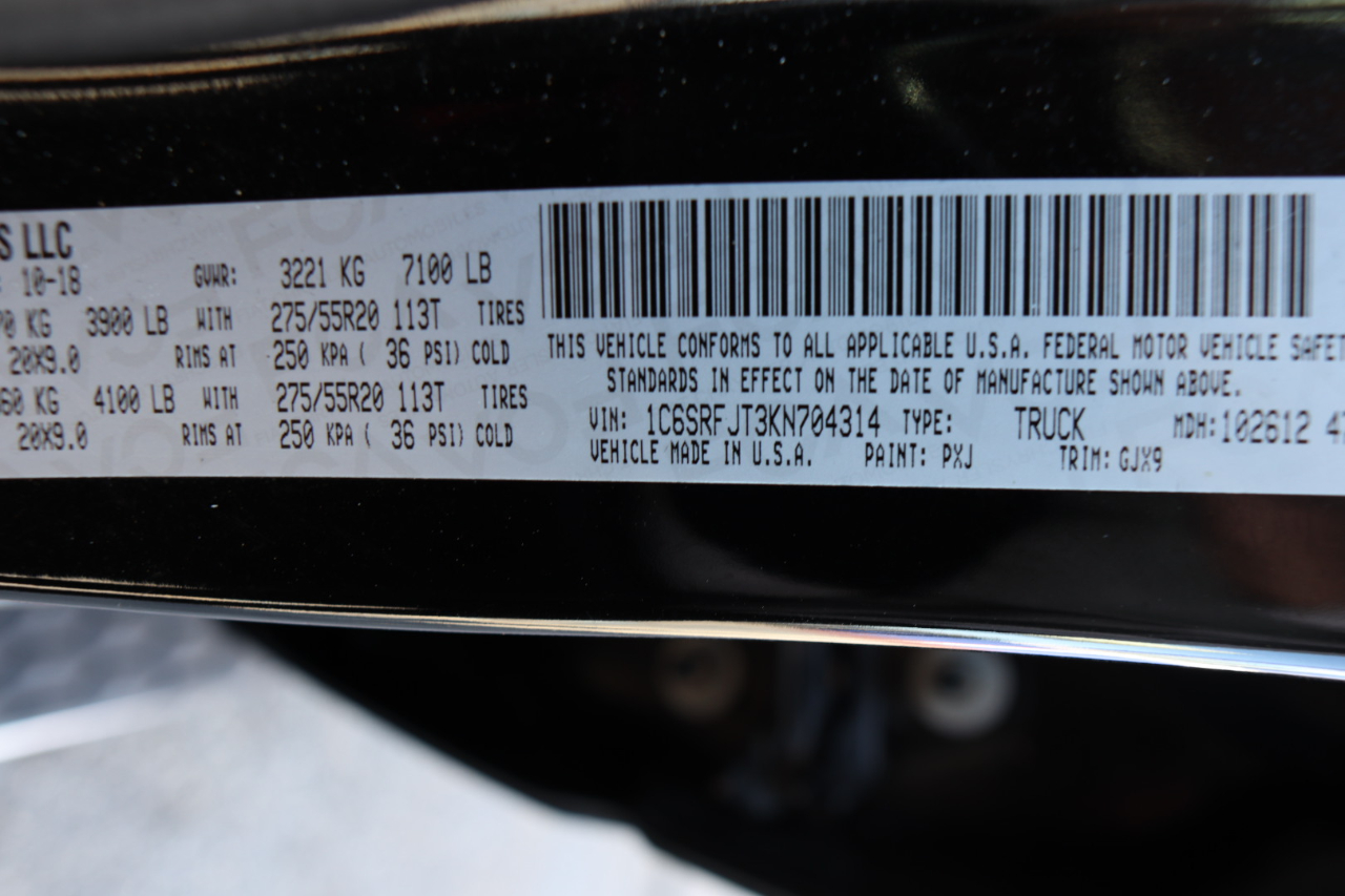 RAM 1500 Laramie 4x4 Crew Cab 5'7" Box 2019