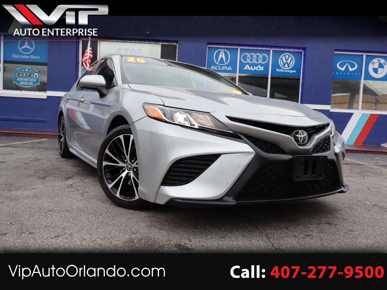 2020 Toyota Camry SE Auto (Natl)