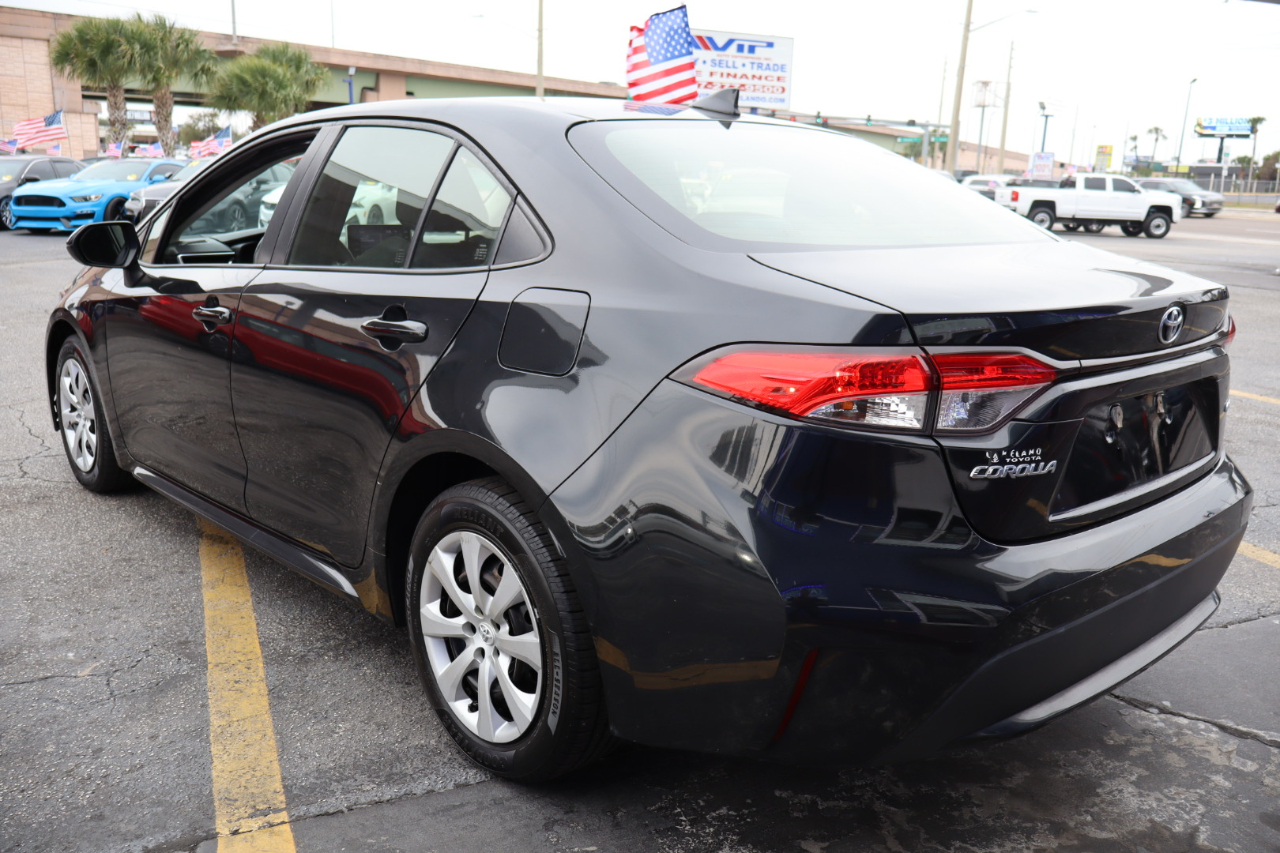 Toyota Corolla LE CVT (Natl) 2021