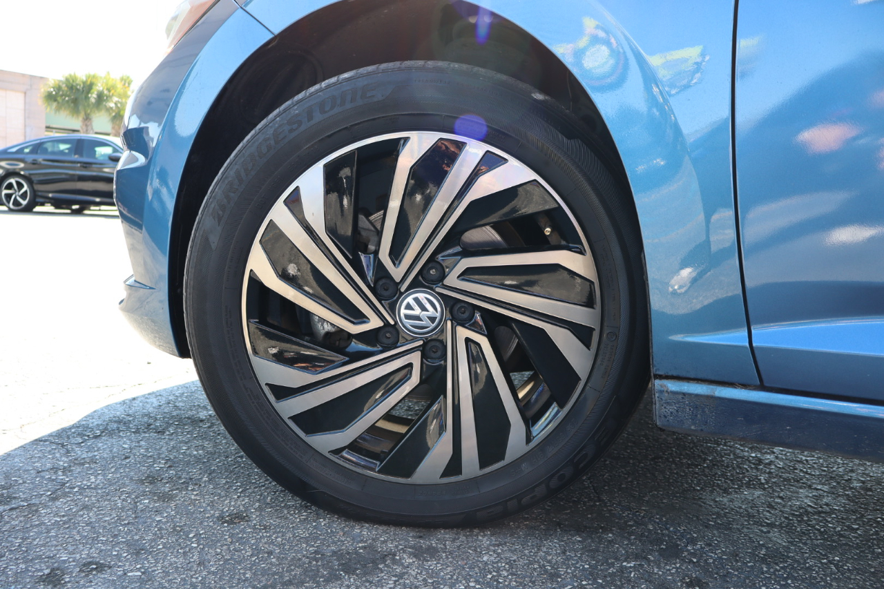 Volkswagen Jetta SEL Premium Auto w/CWP/ULEV 2019