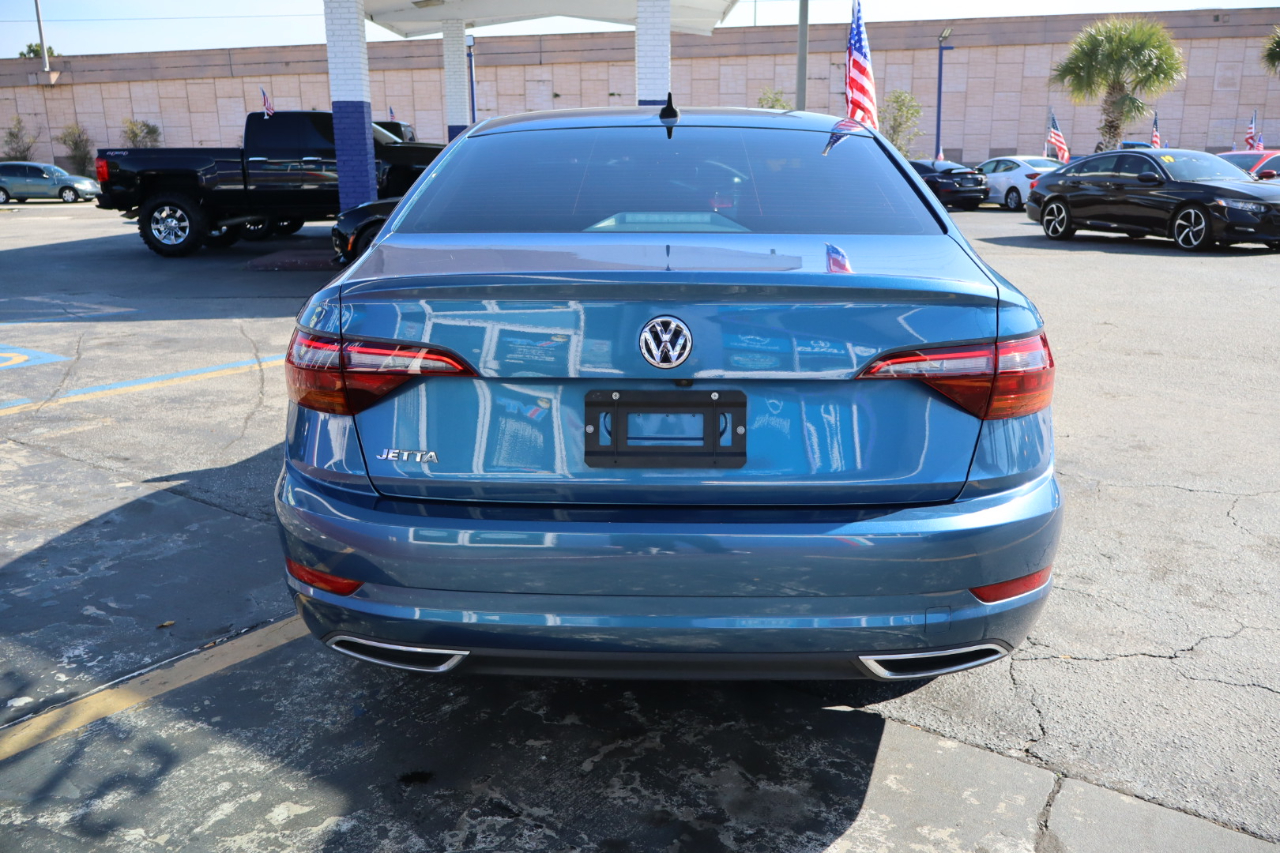 Volkswagen Jetta SEL Premium Auto w/CWP/ULEV 2019