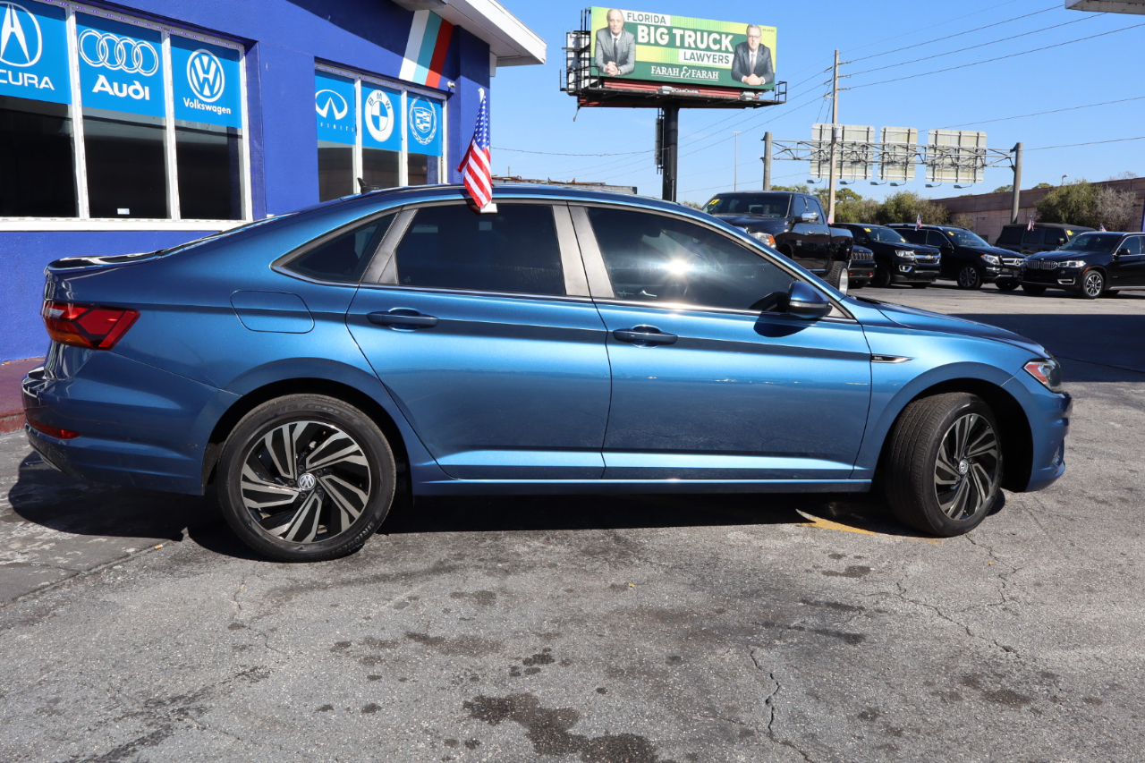 Volkswagen Jetta SEL Premium Auto w/CWP/ULEV 2019