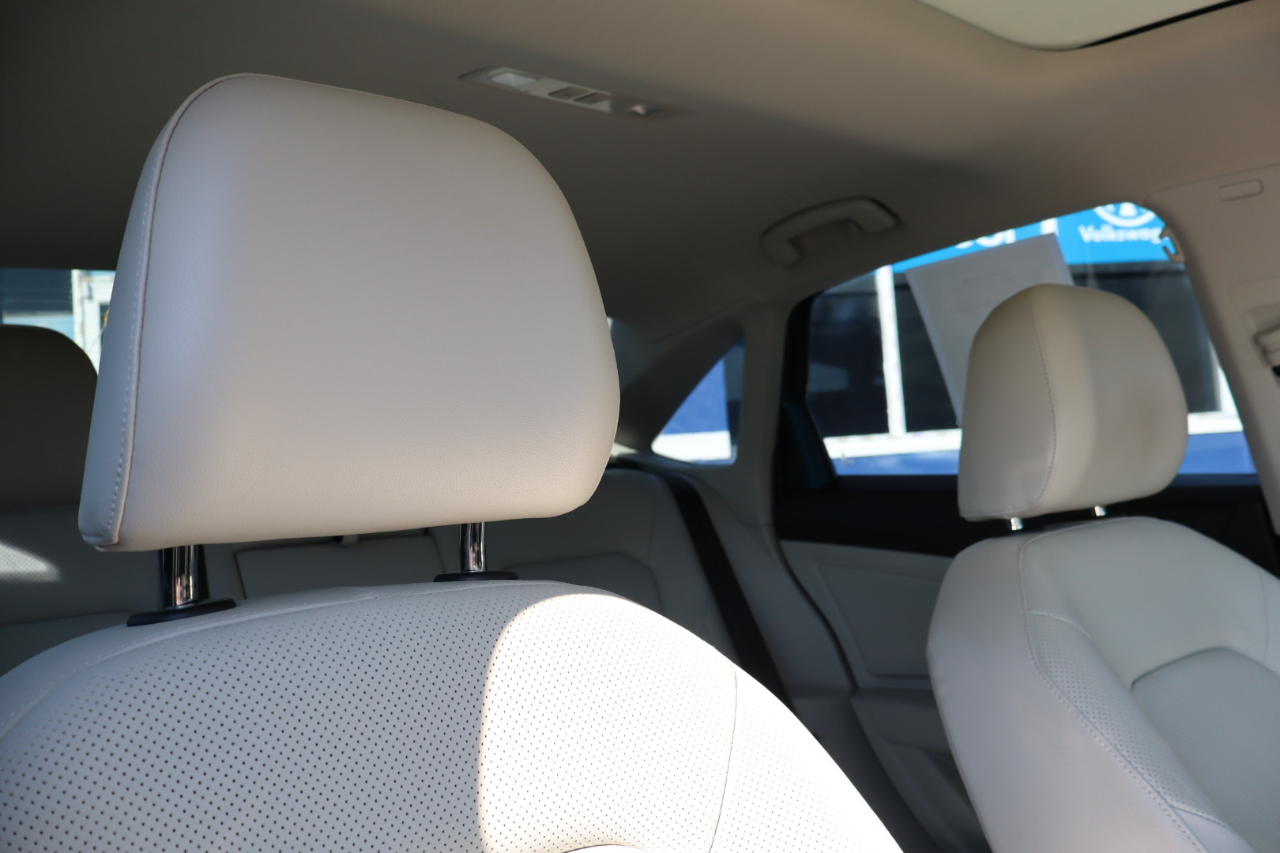 Volkswagen Jetta SEL Premium Auto w/CWP/ULEV 2019