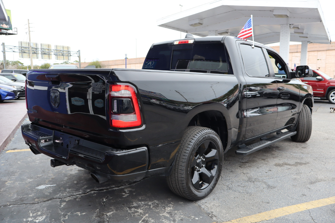 RAM 1500 Big Horn/Lone Star 4x2 Crew Cab 5'7" Box 2019