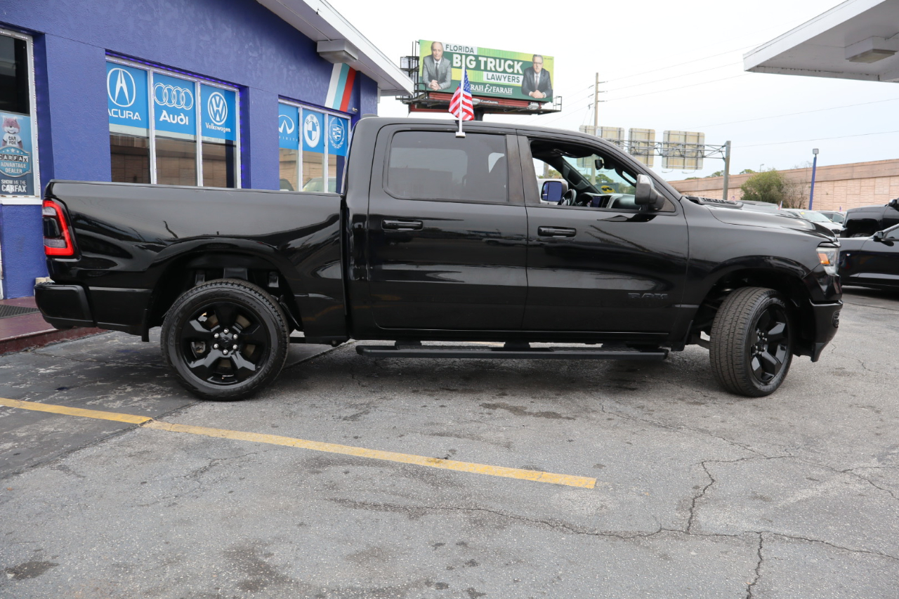 RAM 1500 Big Horn/Lone Star 4x2 Crew Cab 5'7" Box 2019