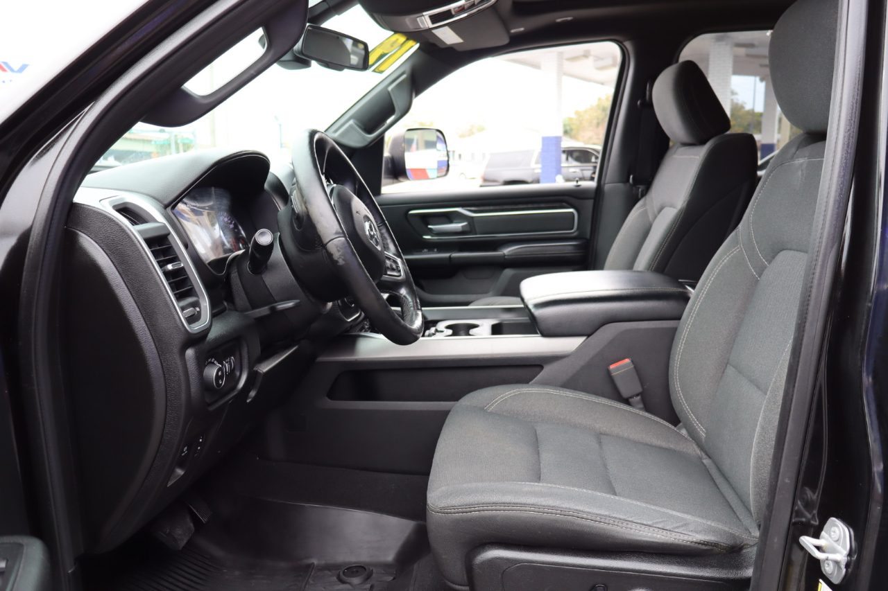 RAM 1500 Big Horn/Lone Star 4x2 Crew Cab 5'7" Box 2019