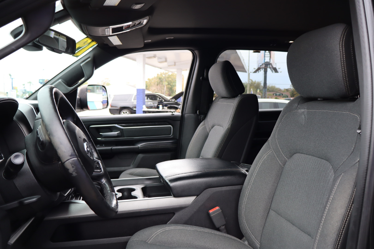 RAM 1500 Big Horn/Lone Star 4x2 Crew Cab 5'7" Box 2019