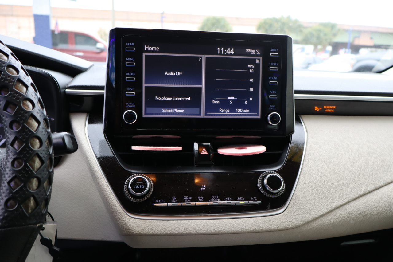 Toyota Corolla LE CVT (Natl) 2020