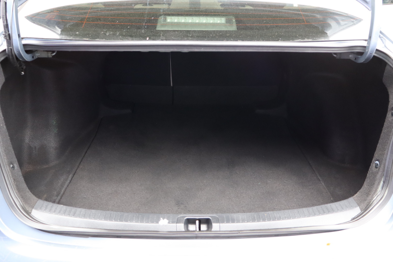 Toyota Corolla LE CVT (Natl) 2020