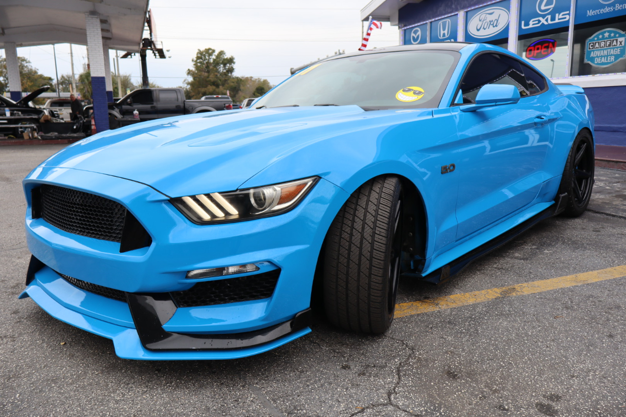 Ford Mustang GT Fastback 2017
