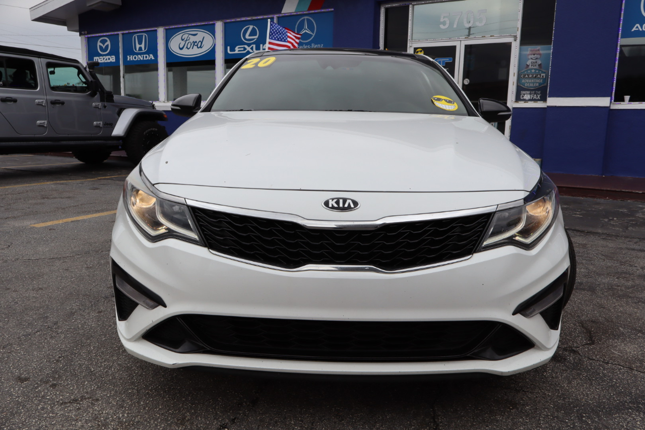 Kia Optima SE Auto 2020