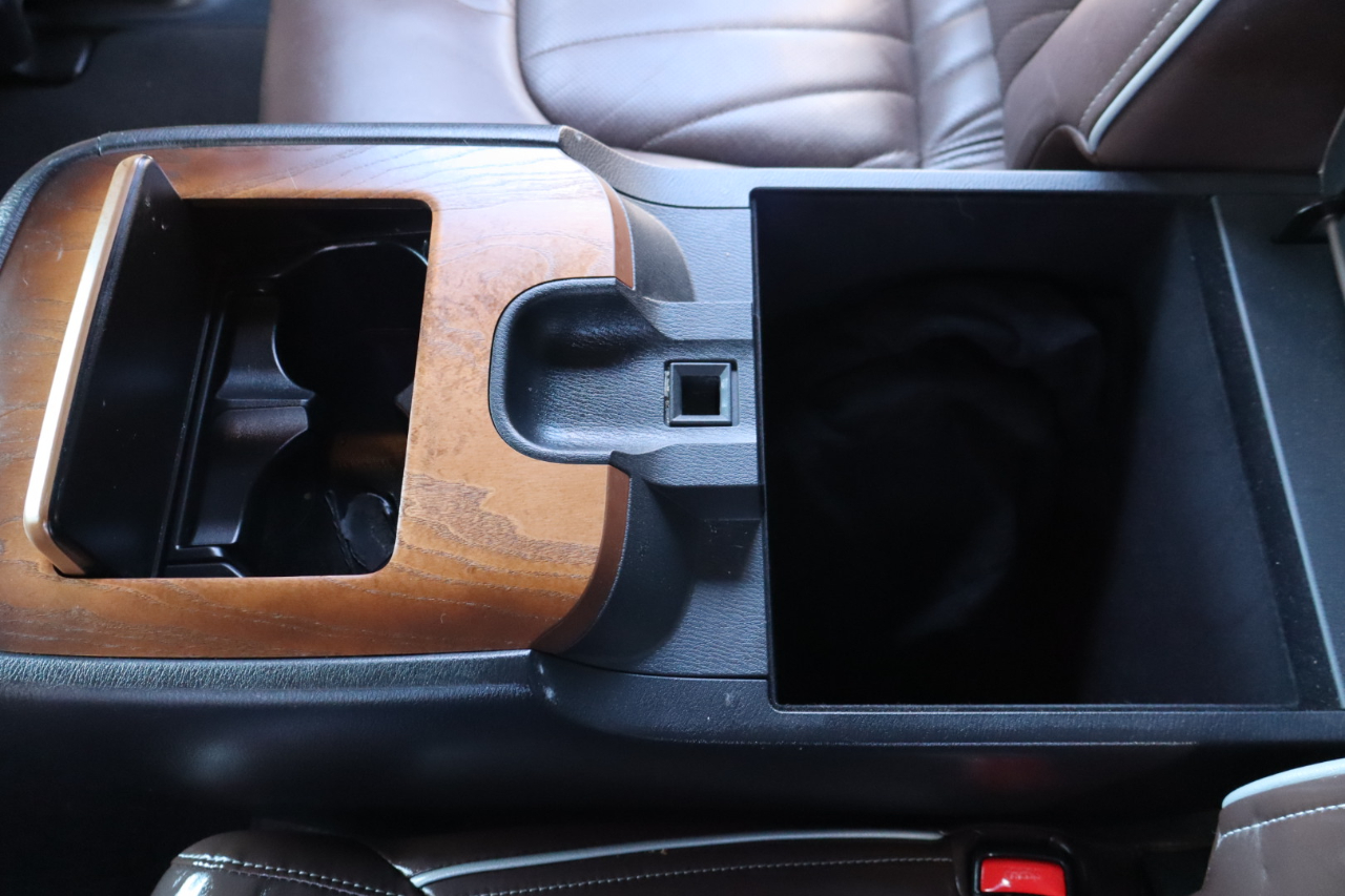 Infiniti QX80 4WD 4dr Limited 2016