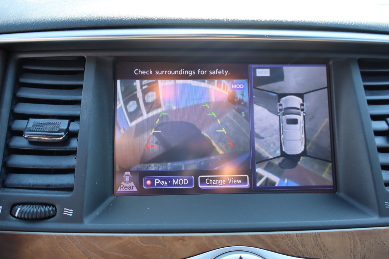 Infiniti QX80 4WD 4dr Limited 2016