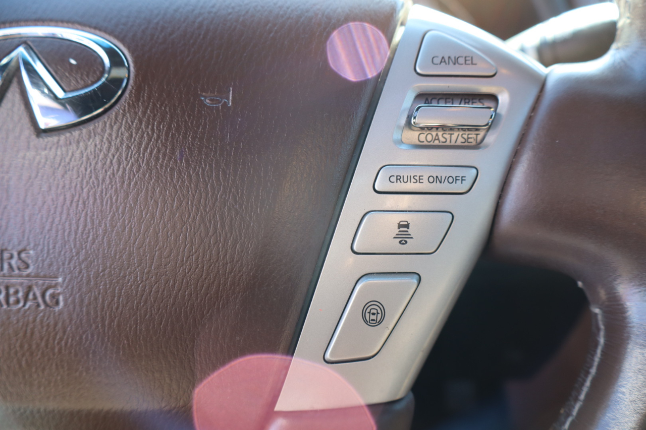 Infiniti QX80 4WD 4dr Limited 2016