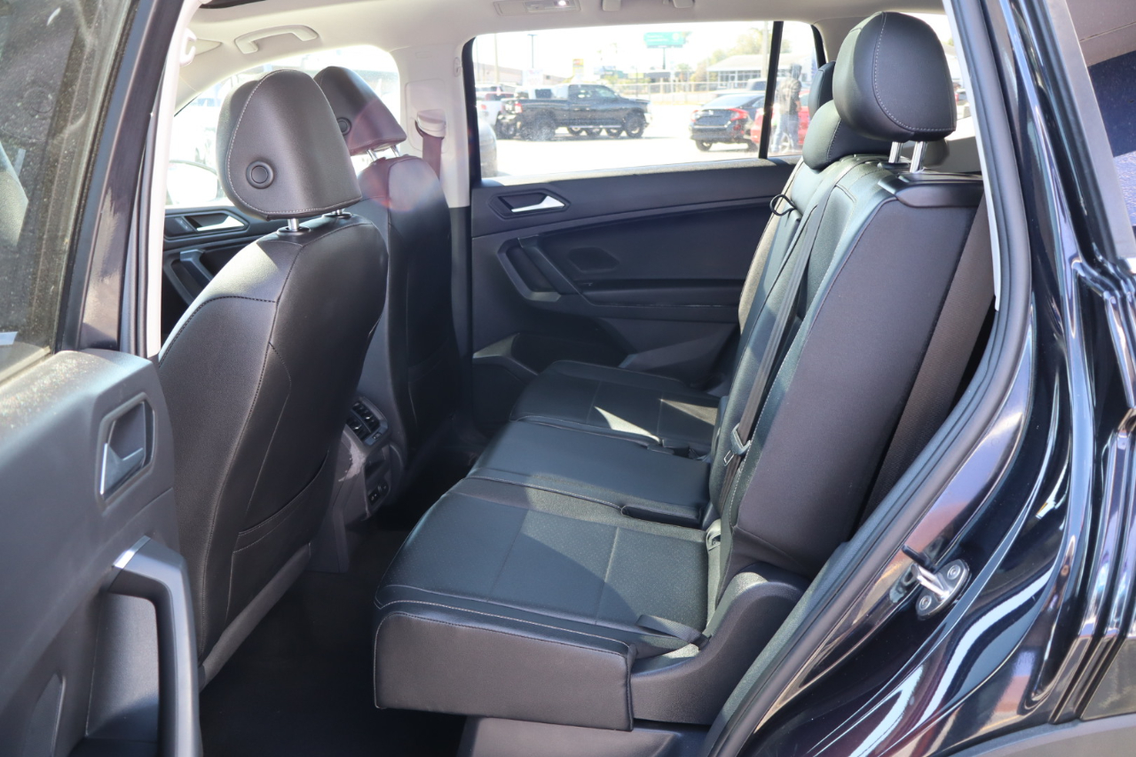 Volkswagen Tiguan 2.0T SEL R-Line Black FWD 2019