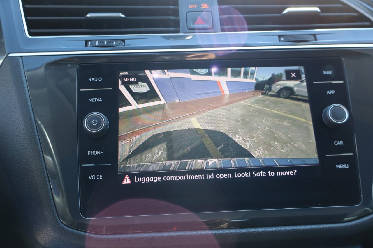 Volkswagen Tiguan 2.0T SEL R-Line Black FWD 2019