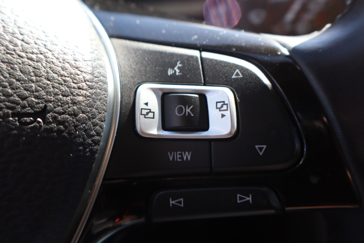 Volkswagen Tiguan 2.0T SEL R-Line Black FWD 2019