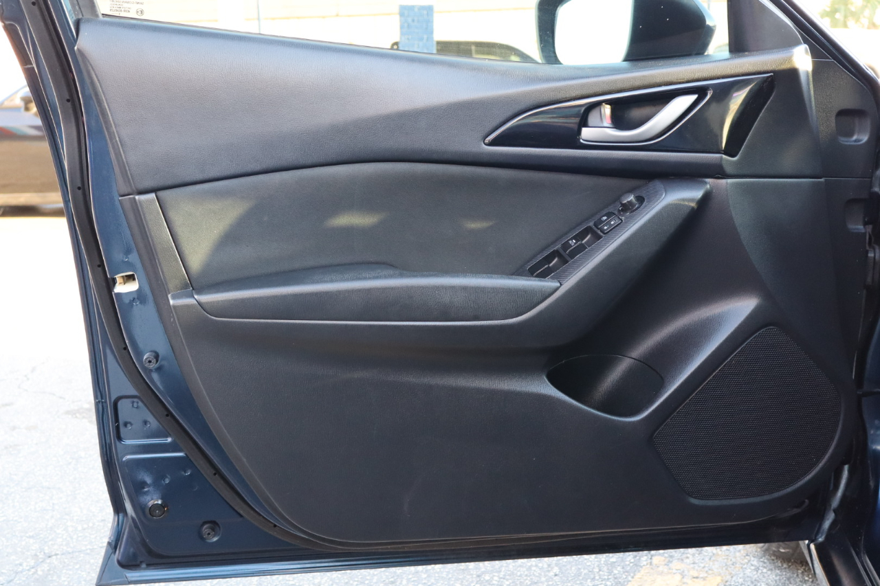 Mazda MAZDA3 4dr Sdn Man i Sport 2016