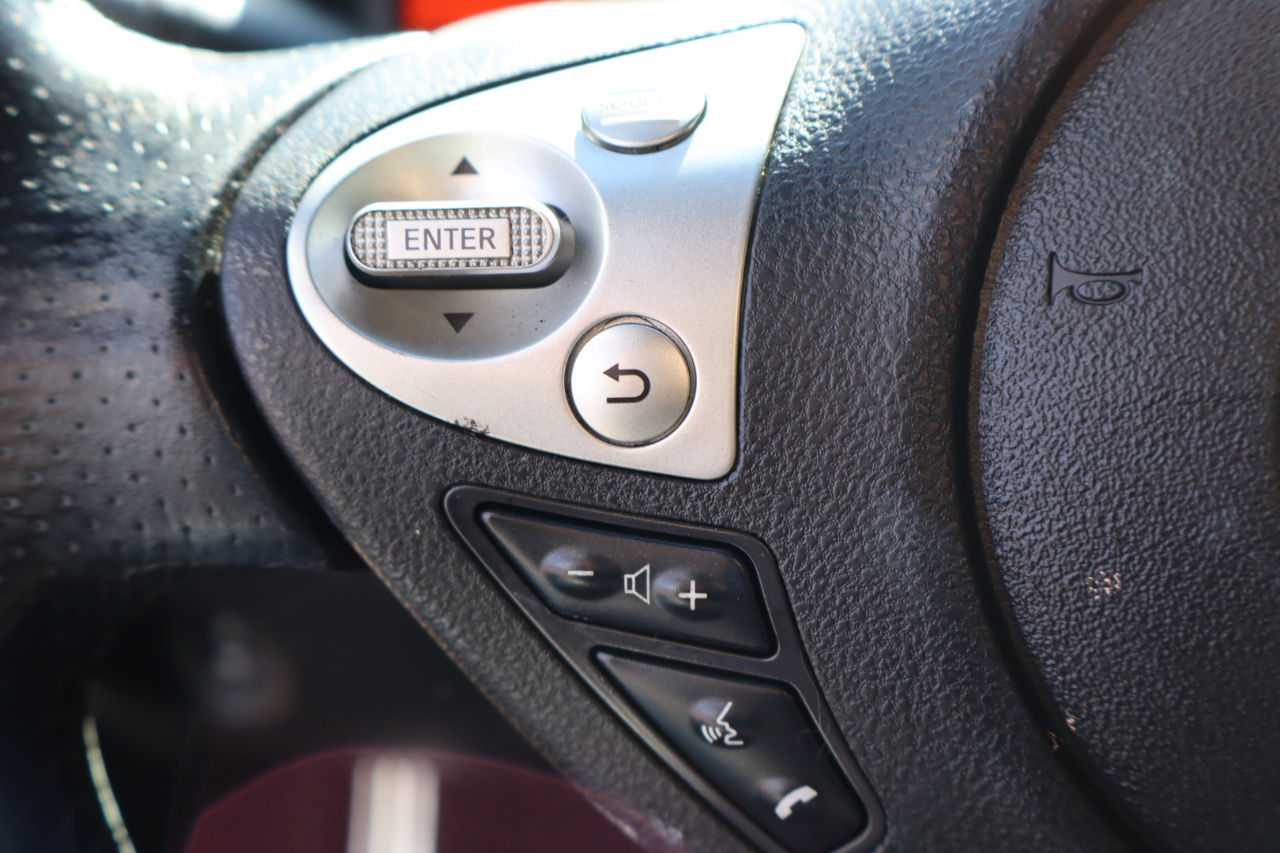 Nissan 370Z 2dr Cpe Auto NISMO Tech 2016