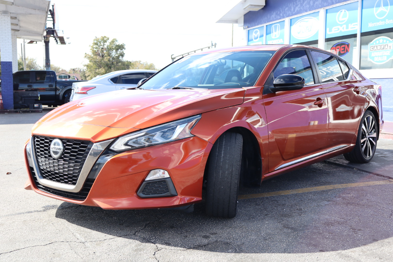 Nissan Altima 2.5 SR Sedan 2019