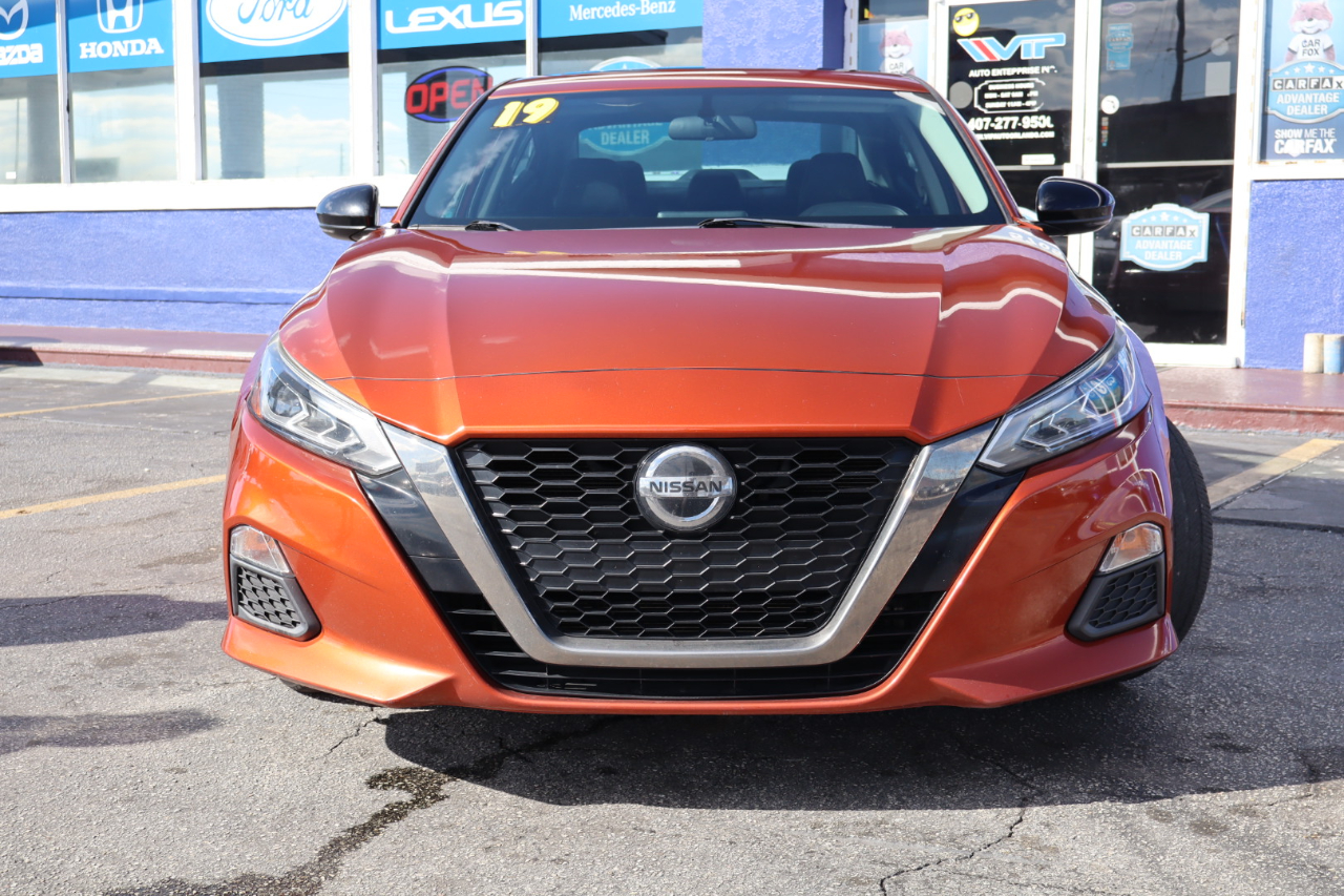 Nissan Altima 2.5 SR Sedan 2019
