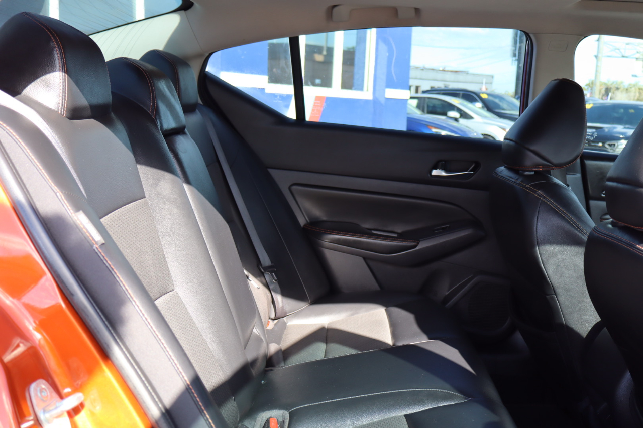 Nissan Altima 2.5 SR Sedan 2019